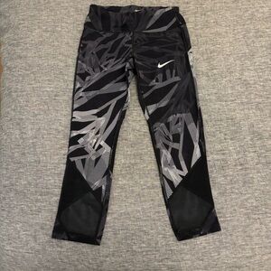 Nike Dryfit 3/4 Running Tights